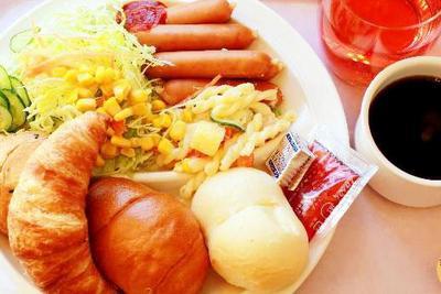 Free Complimentary Breakfast Service