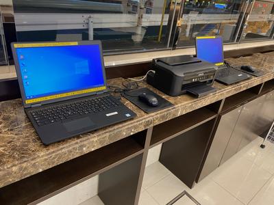 Business Lounge (Laptop・Color Printers)