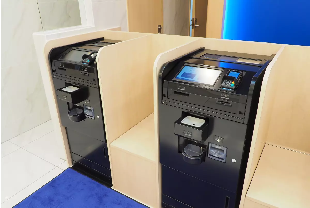 Self-Check-In machine