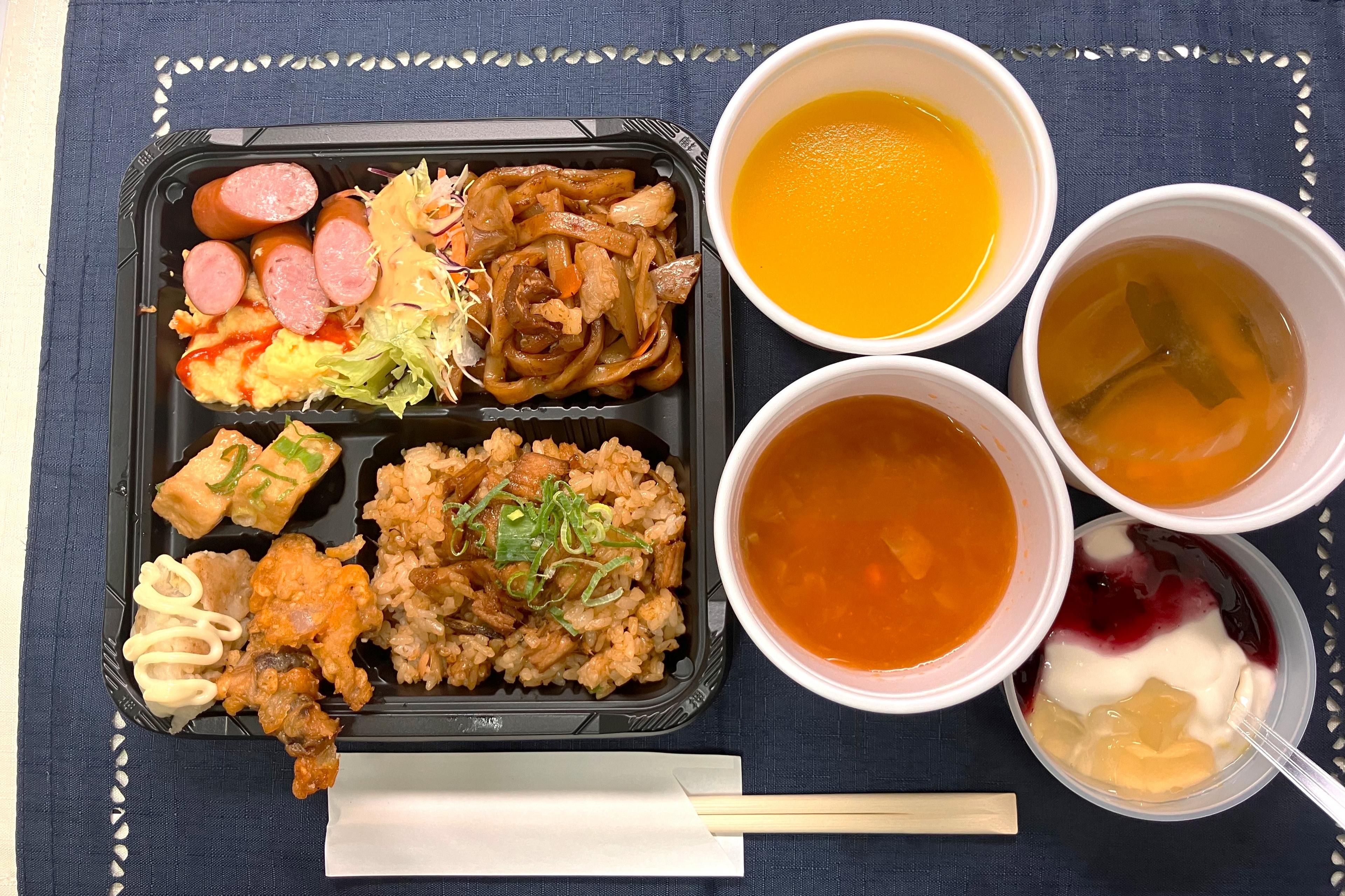 穴子飯など広島のご当地メニューを朝食に